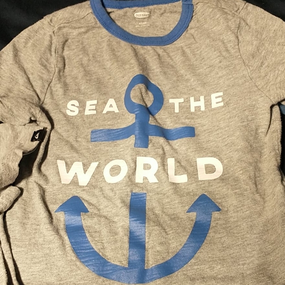 Five boys tshirts - Picture 6 of 7